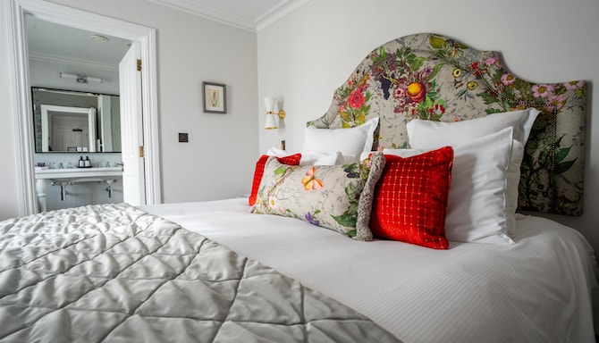 The Gonville Hotel, a member of Radisson Individuals - Gresham Premium Room