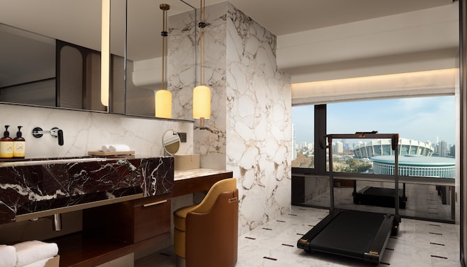 The Kunlun Hua Ting Hotel & Towers, Shanghai - 客房浴室