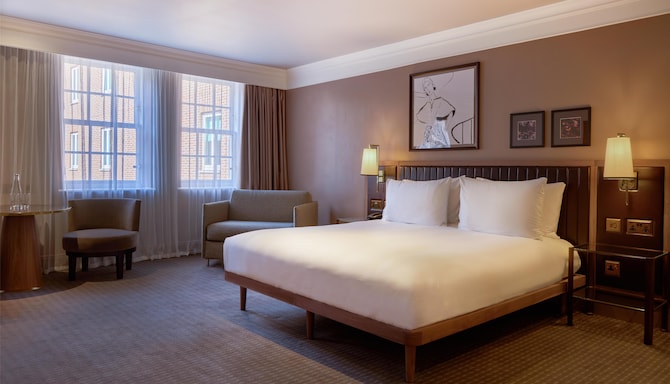 The May Fair, A Radisson Collection Hotel, Mayfair London - Collection Premium Executive Room