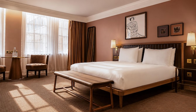 The May Fair, A Radisson Collection Hotel, Mayfair London - Collection Superior Room