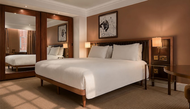 The May Fair, A Radisson Collection Hotel, Mayfair London - Collection Premium Room