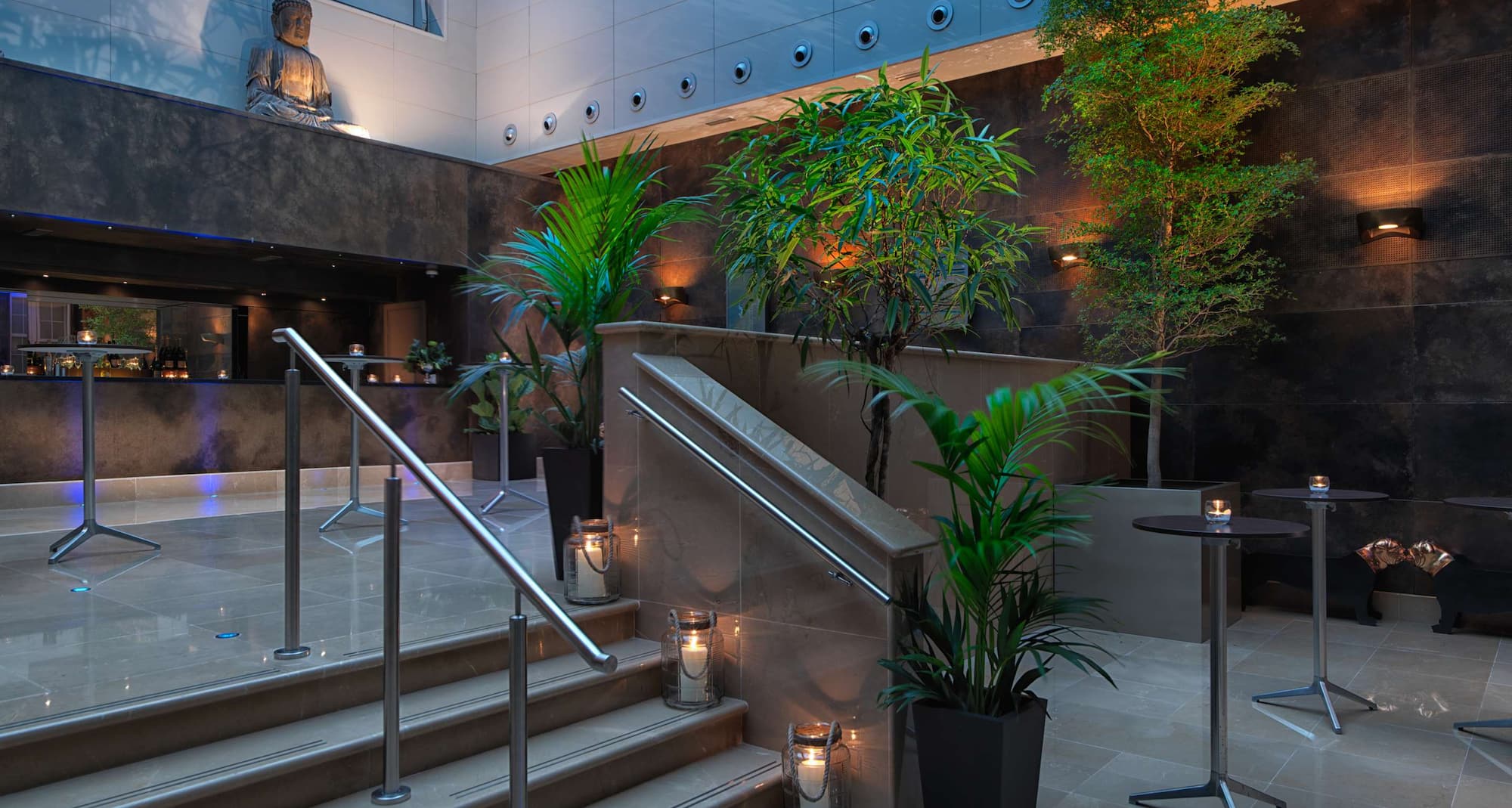 The May Fair, A Radisson Collection Hotel, Mayfair London - Meeting Room - Atrium