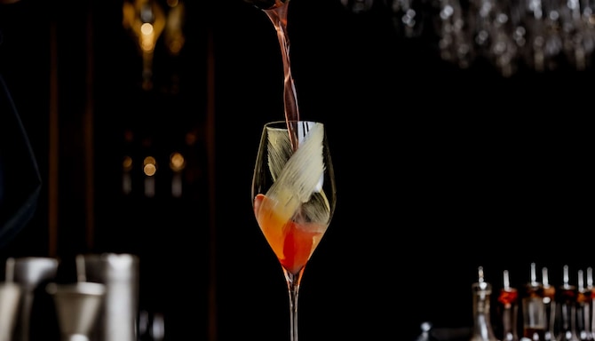 The May Fair, A Radisson Collection Hotel, Mayfair London - May Fair Kitchen - Osaka Royale