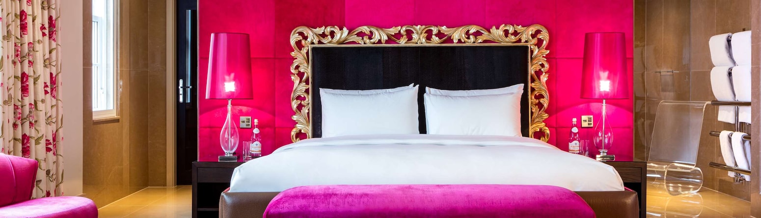 The May Fair, A Radisson Collection Hotel, Mayfair London - Suite Signature à une chambre - Suite Schiaparelli