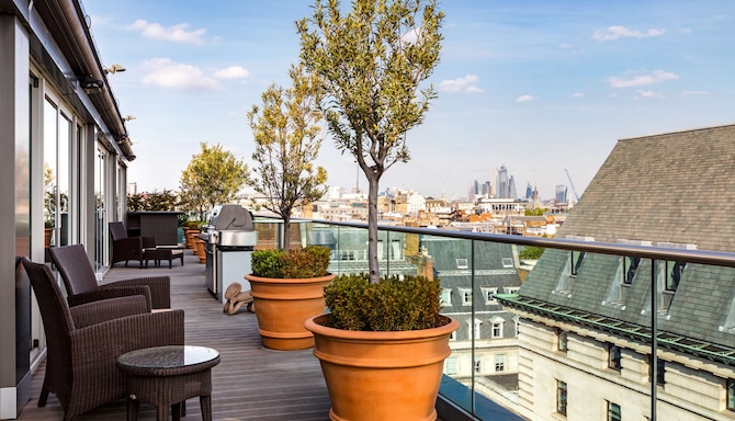 The May Fair, A Radisson Collection Hotel, Mayfair London - Two Bedroom Suite - Terrace