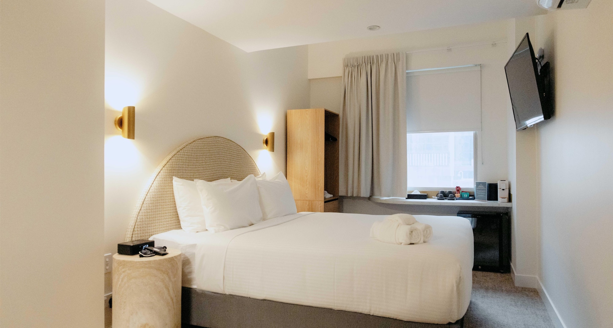 The Merchant Hotel, a member of Radisson Individuals - Standard Room King Bed