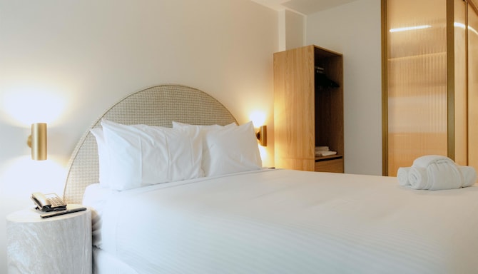 The Merchant Hotel, a member of Radisson Individuals - Standard Room Queen Bed