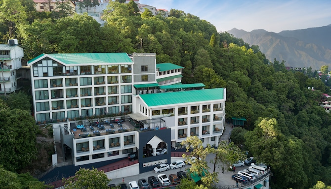 The Oasis Mussoorie, a member of Radisson Individuals - Vy över fasaden