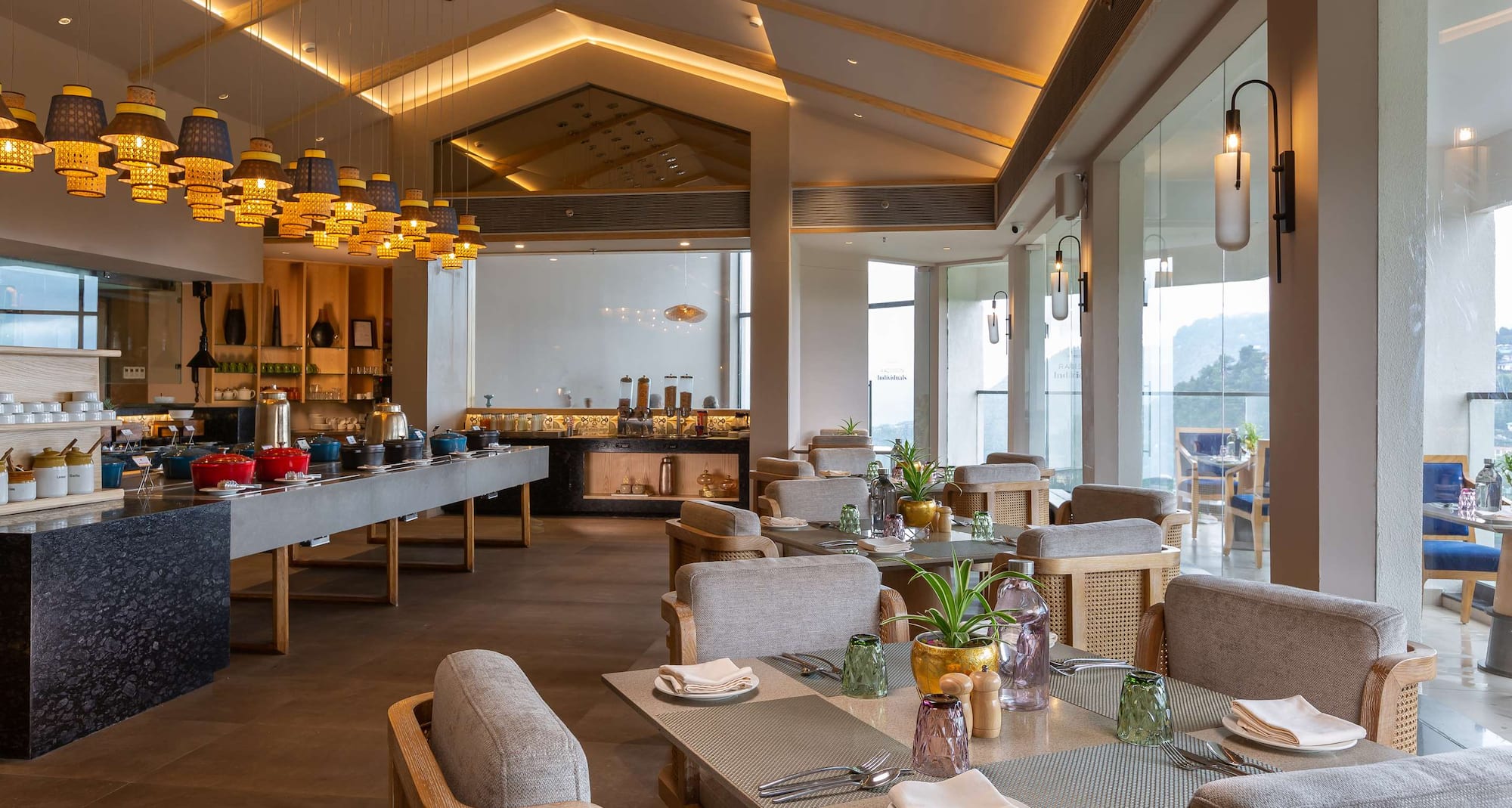 The Oasis Mussoorie, a member of Radisson Individuals - The Rosemary Restaurant