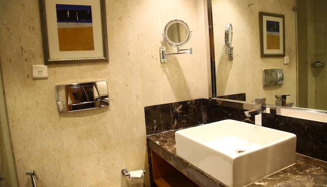 The Place Gurugram, a member of Radisson Individuals - Superior Room