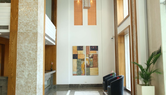 The Place Gurugram, a member of Radisson Individuals - Lobby