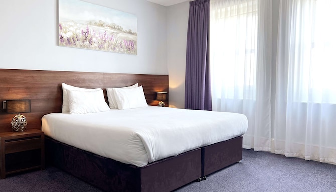 The View Hotel Folkestone, a member of Radisson Individuals - Cosy Small Room - Double Bed