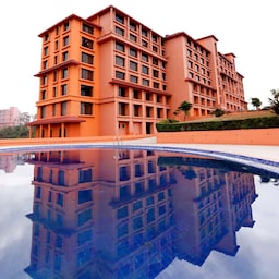 The White Hotel Katra, a member of Radisson Individuals - Exterior & pool