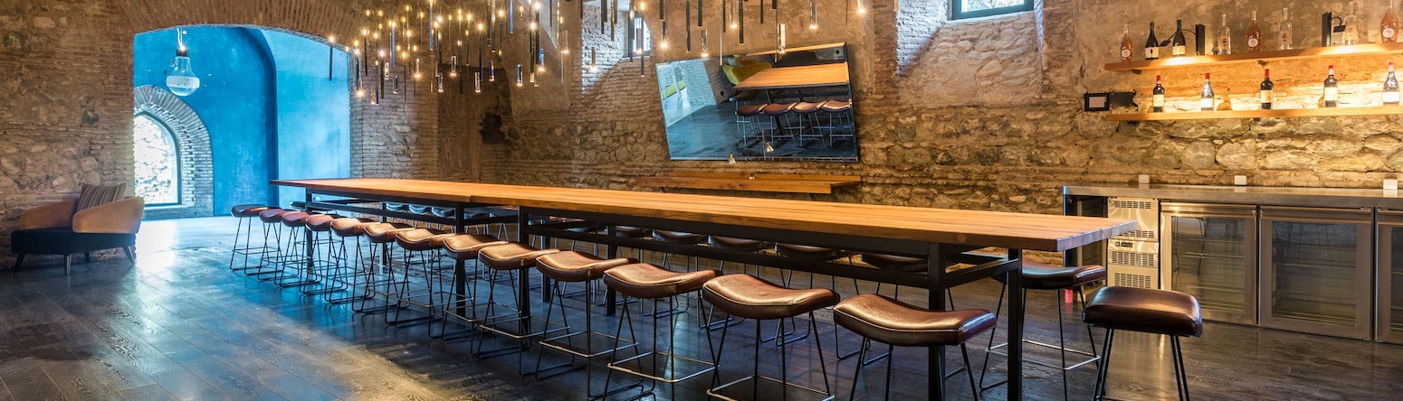 Tsinandali Estate, A Radisson Collection Hotel - Wine Tasting Bar