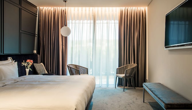 Tsinandali Estate, A Radisson Collection Hotel - Collection Room with terrace