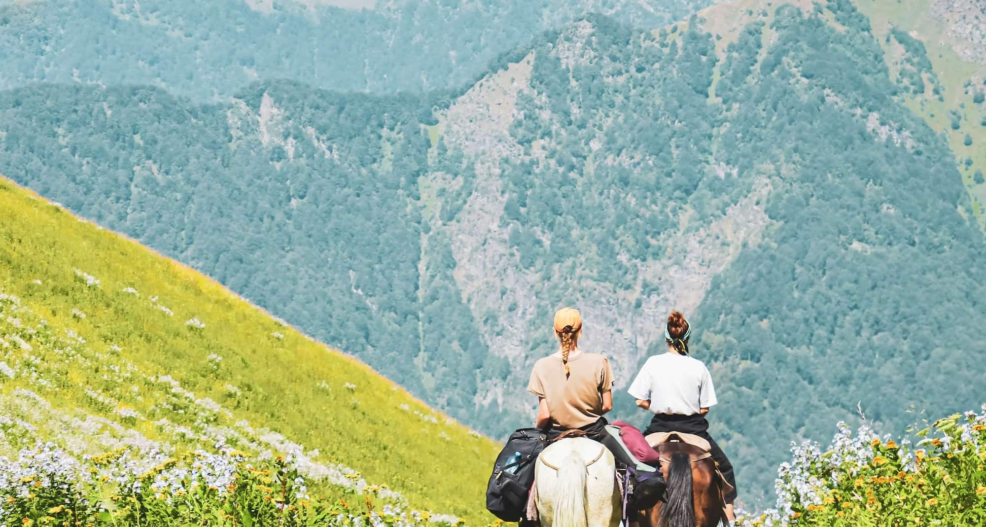 فندق تسيناندالي‬ إستيت، أحد فنادق راديسون كوليكشن - ‏‫جولات محلية‬