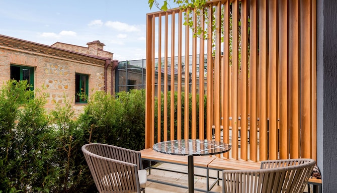 Tsinandali Estate - Collection Room with terrace