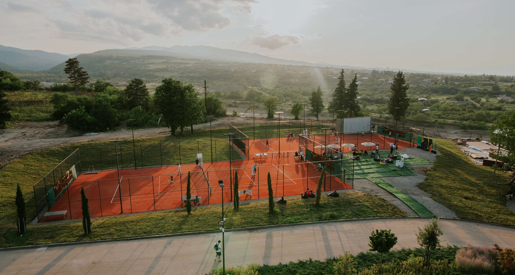 Tsinandali Estate, Radisson Collection Hotel - Tenis Kortu