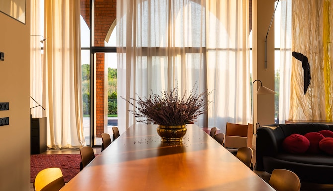 Tsinandali Estate - Five-Bedroom Villa with Private Pool