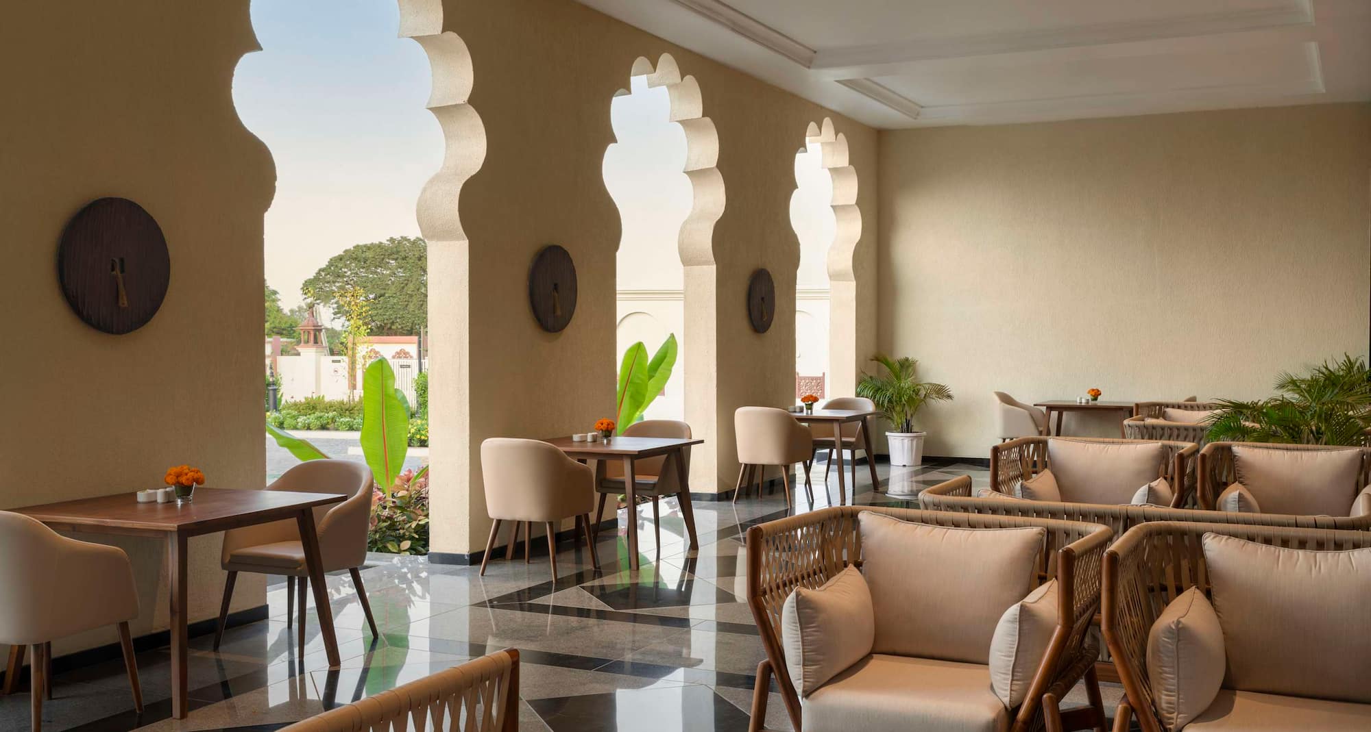 Uday Palace Navsari, a member of Radisson Individuals - Gulmohar Alfresco Restaurant